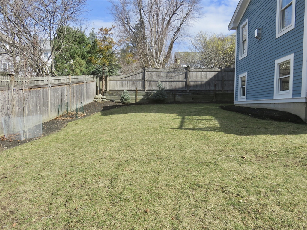 35 Lovell Road Watertown, MA 02472 - Photo 34 of 36