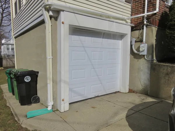 $6,500 | 35 Lovell Road, Watertown, MA 02472