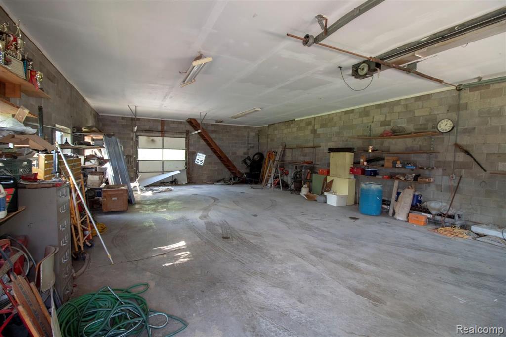 909 Trinway Road Troy, MI 48085 - Photo 29 of 31