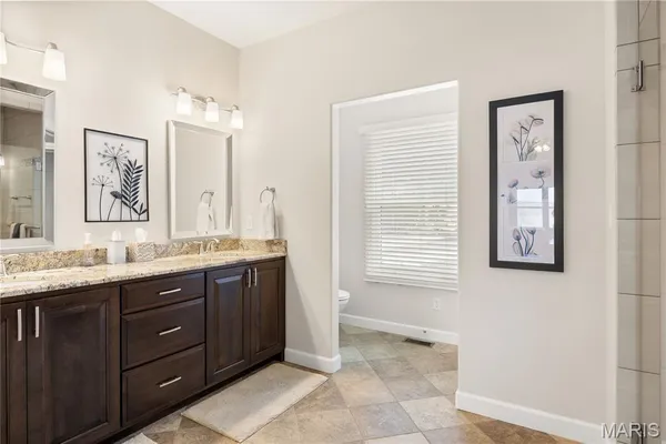 $1,150,000 | 18028 Bayview Lane, Rocky Mount, MO 65072