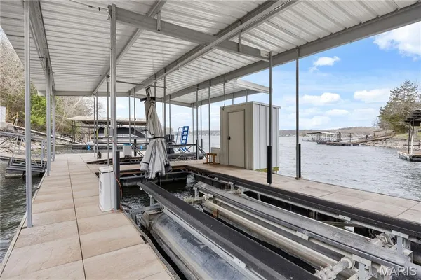 $1,150,000 | 18028 Bayview Lane, Rocky Mount, MO 65072