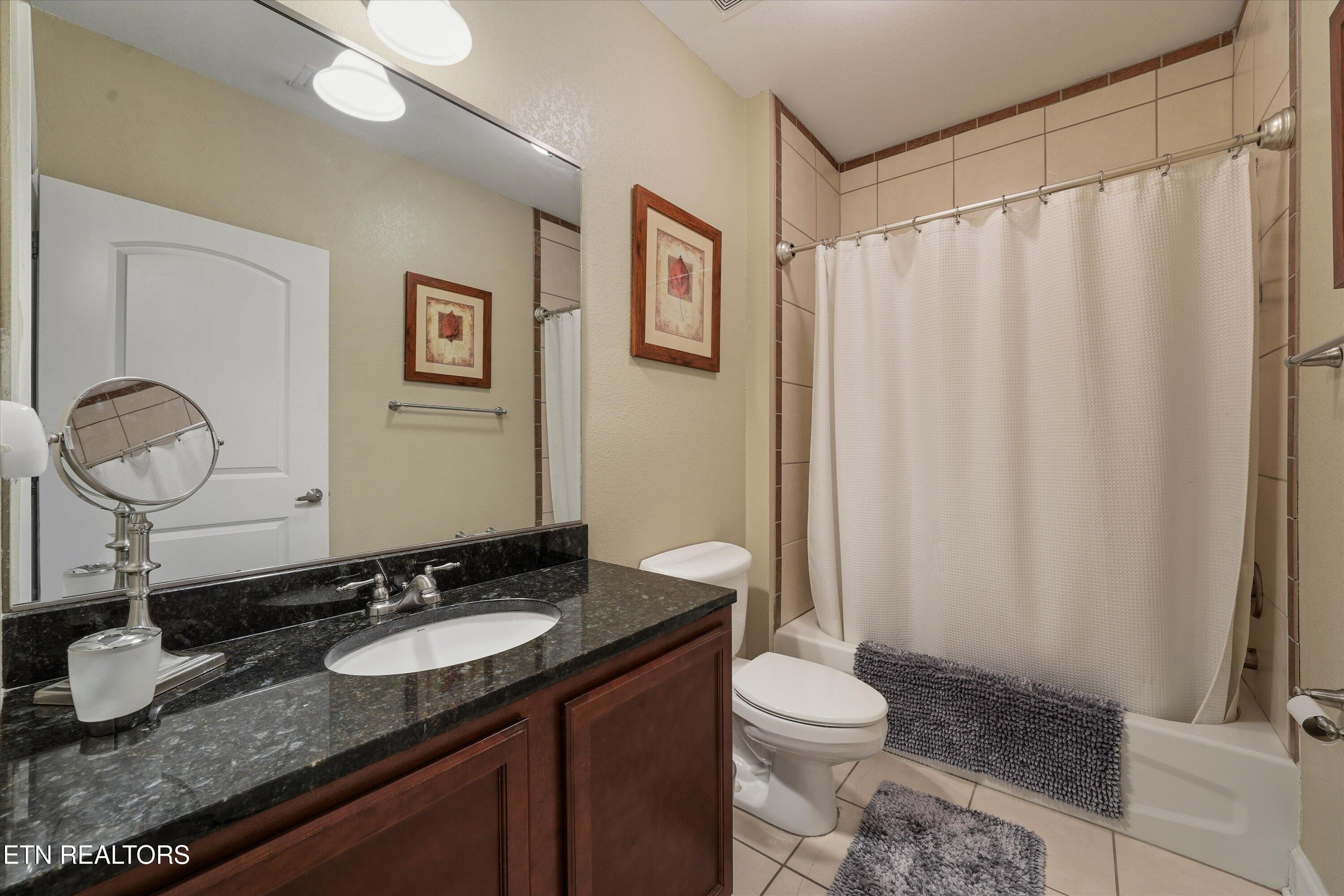 313 Sandpiper Lane Bean Station, TN 37708 - Photo 16 of 36 19-313 Sandpiper Ln 04