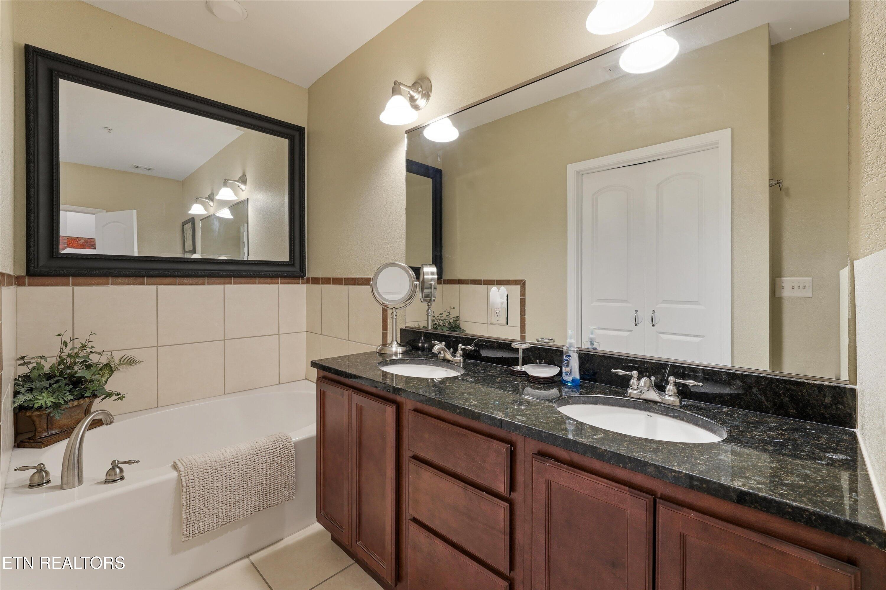 313 Sandpiper Lane Bean Station, TN 37708 - Photo 22 of 36 23-313 Sandpiper Ln 12