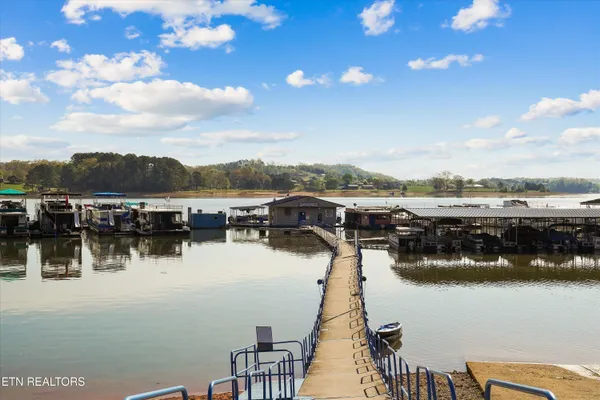 $399,900 | 313 Sandpiper Lane, Bean Station, TN 37708