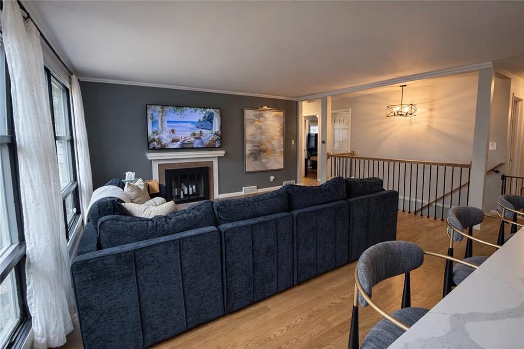 7745 Reeds Road Prairie Village, KS 66208 - Photo 12 of 25