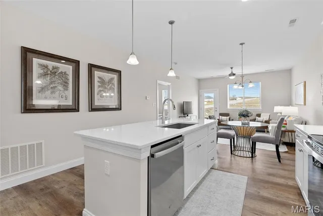 $255,714 | 897 Walter Way, Washington, MO 63090