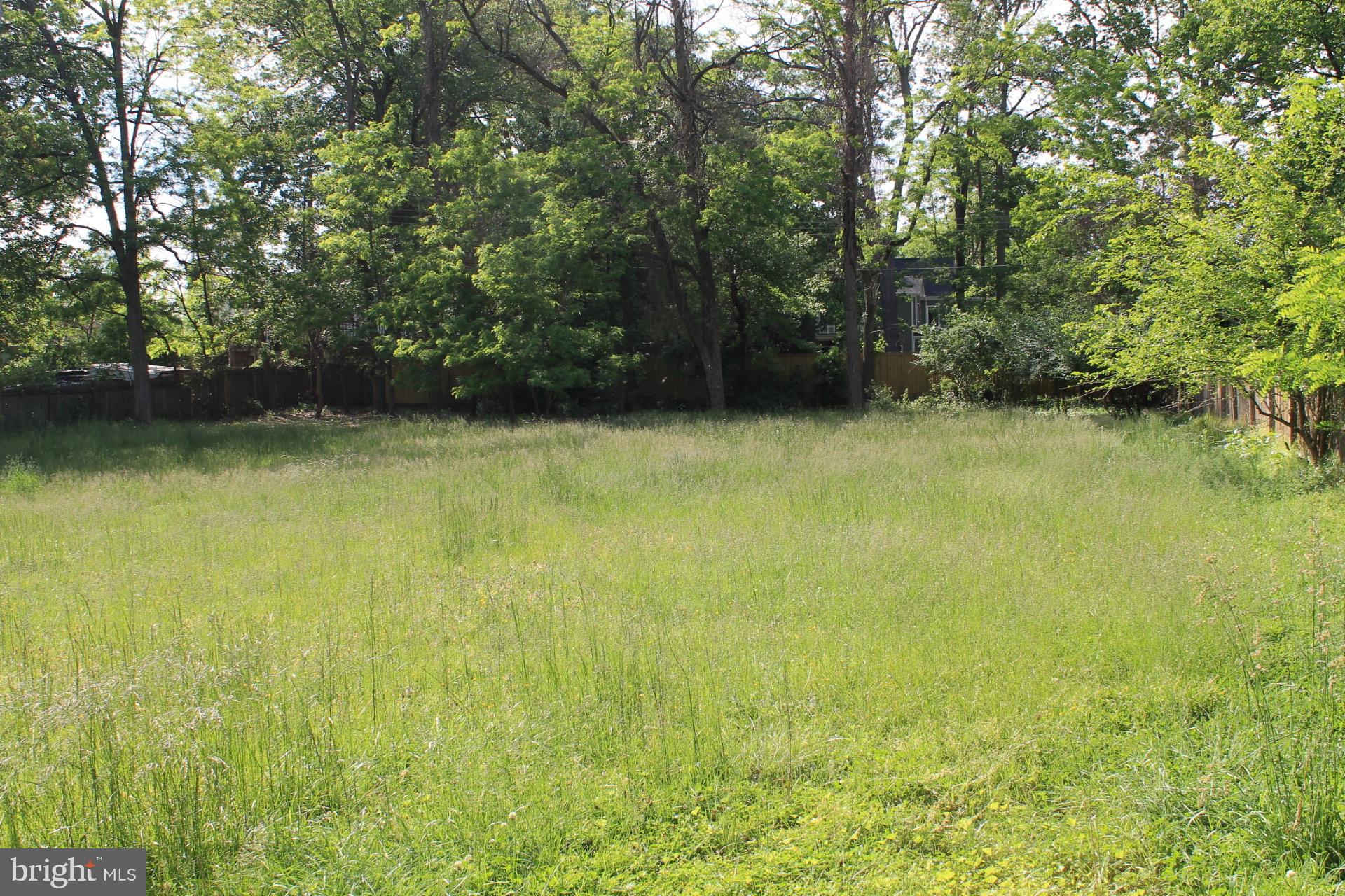 316 Tapawingo Road Southeast Vienna, VA 22180 - Photo 2 of 6 Gallery Image 2