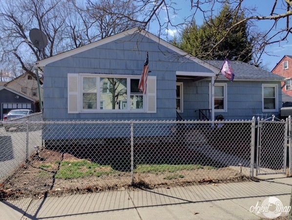 10 Monrovia Street Springfield, MA 01104 - Photo 2 of 17 Gallery Image 2