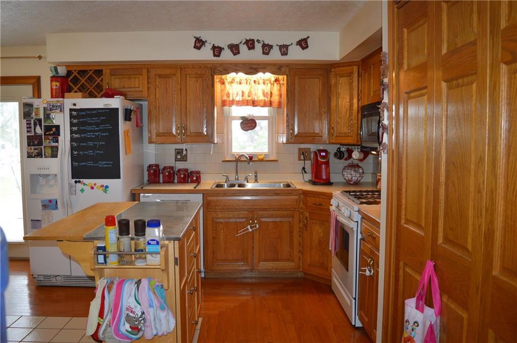4382 Callahan Road South Vienna, OH 45369 - Photo 10 of 27