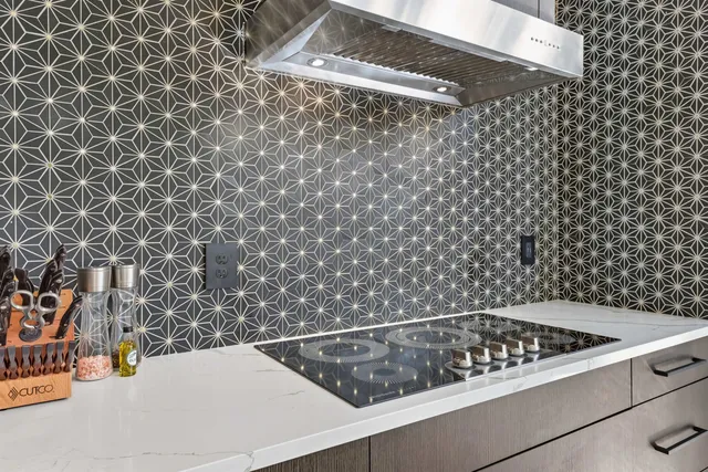 $824,900 | 6605 North Conestoga Avenue, Spokane, WA 99208