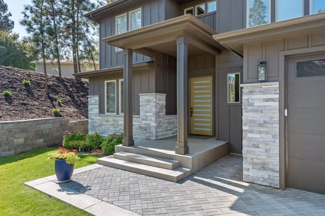 $824,900 | 6605 North Conestoga Avenue, Spokane, WA 99208