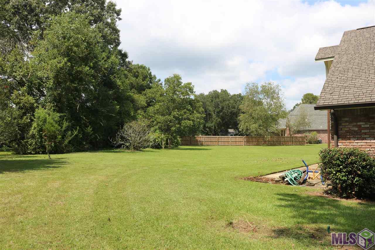 8980 Briarwood Place Baton Rouge, LA 70809 - Photo 16 of 27 Gallery Image 16
