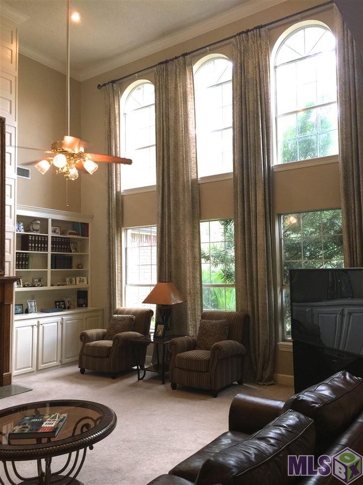 8980 Briarwood Place Baton Rouge, LA 70809 - Photo 3 of 27 Gallery Image 3