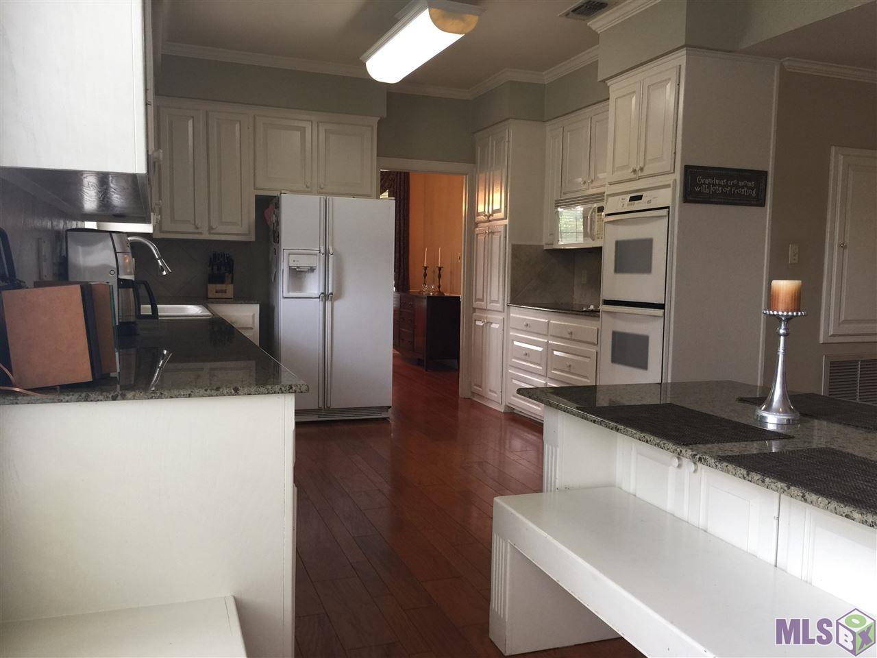 8980 Briarwood Place Baton Rouge, LA 70809 - Photo 9 of 27 Gallery Image 9