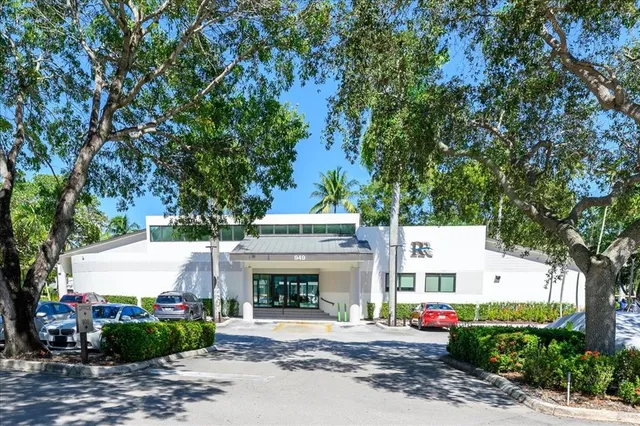 $379,000 | 900 River Reach Drive, Unit 425, Fort Lauderdale, FL 33315