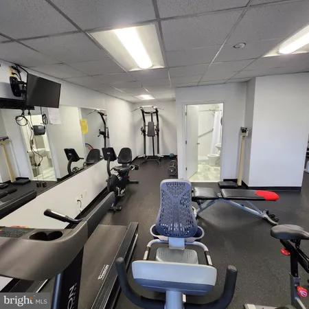 $1,880 | 11801 Rockville Pike, Unit 709, Rockville, MD 20852