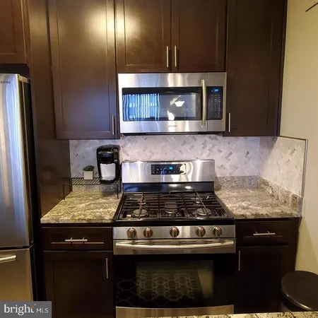 $1,880 | 11801 Rockville Pike, Unit 709, Rockville, MD 20852