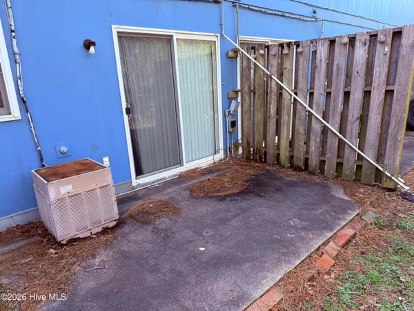 $1,150 | 3810 Symi Circle, Unit 4, Morehead City, NC 28557