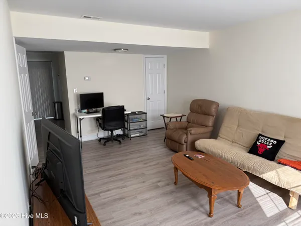 $1,150 | 3810 Symi Circle, Unit 4, Morehead City, NC 28557