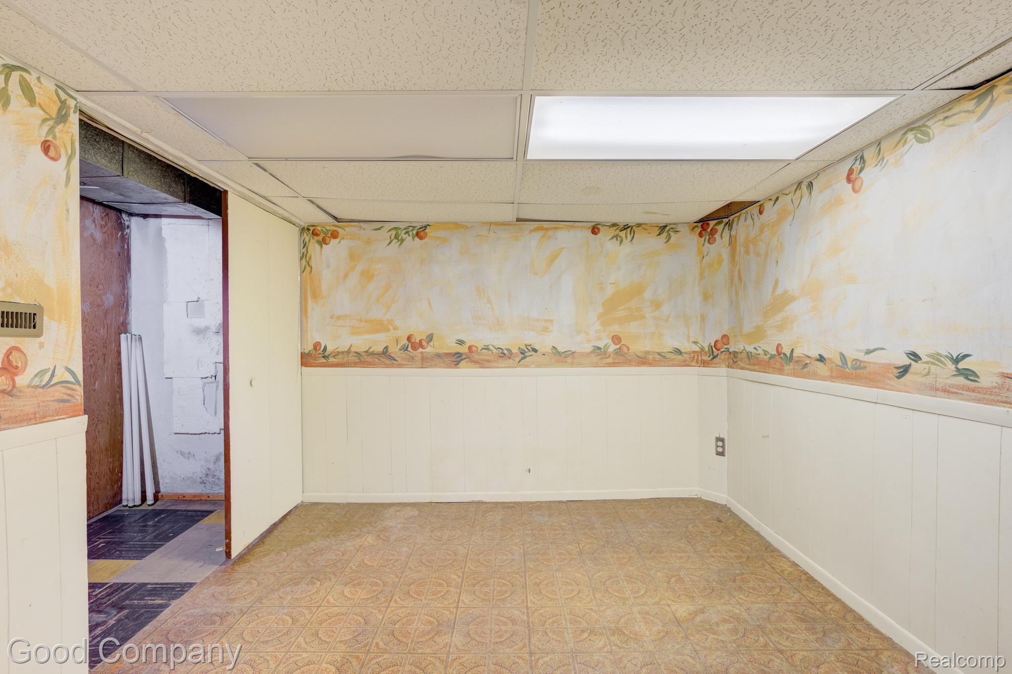 10 Millington Road Pleasant Ridge, MI 48069 - Photo 53 of 87 10 Millington Rd.-46.jpg