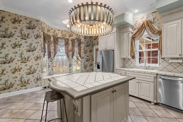 $607,000 | 4631 Cambridge Circle, Shreveport, LA 71107