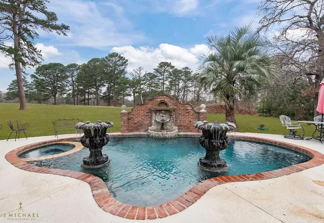 $607,000 | 4631 Cambridge Circle, Shreveport, LA 71107