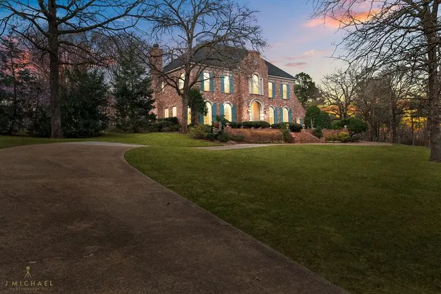 $607,000 | 4631 Cambridge Circle, Shreveport, LA 71107