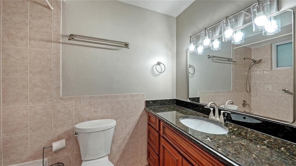 226 Golden Gate Point, Unit 23 Sarasota, FL 34236 - Photo 14 of 23