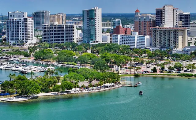 $4,500 | 226 Golden Gate Point, Unit 23, Sarasota, FL 34236