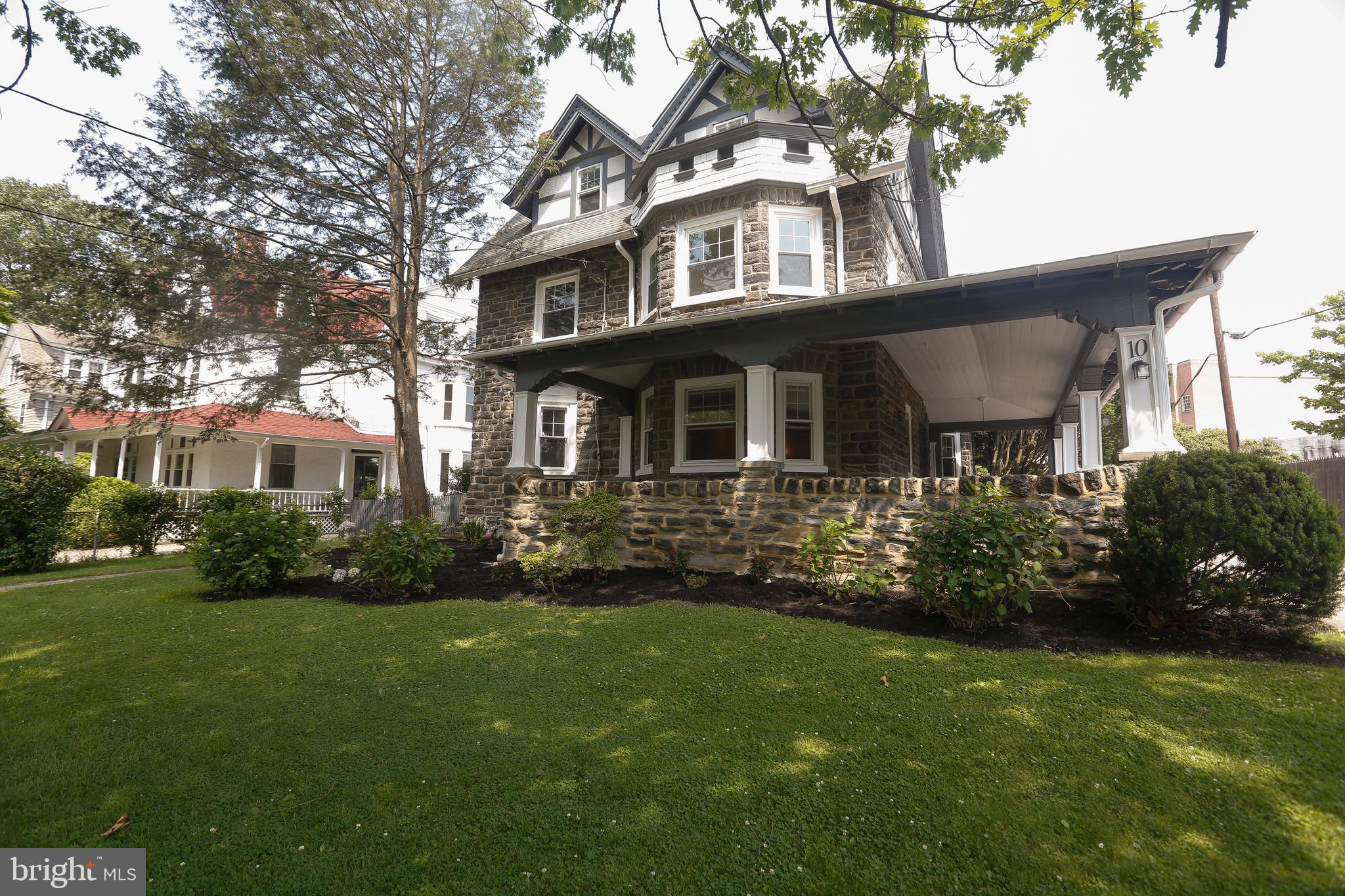 10 Simpson Road Ardmore, PA 19003 - Photo 1 of 52
