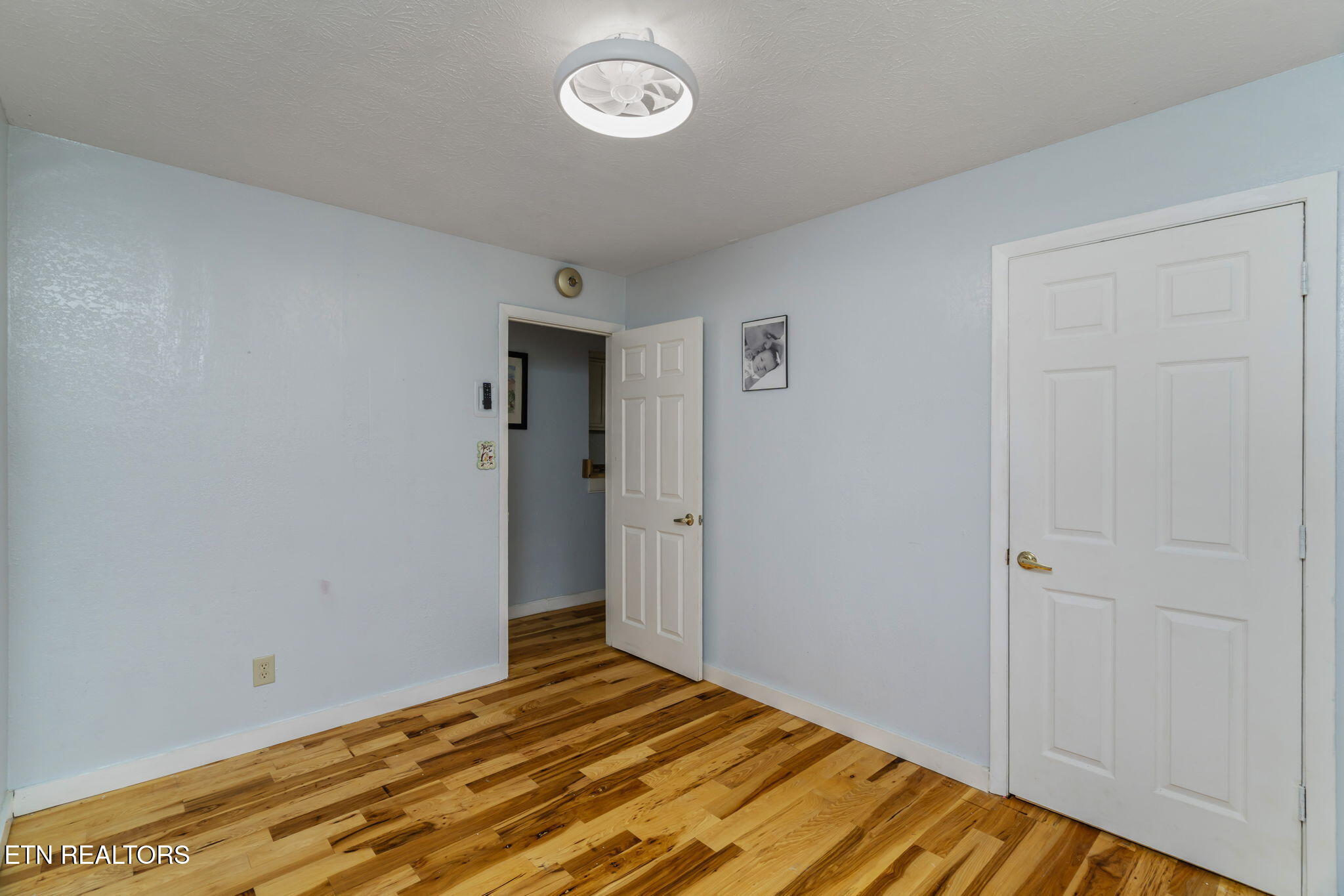 6901 Texas Valley Road Knoxville, TN 37938 - Photo 23 of 60 23-web-or-mls-6901 Texas Valley Road-15