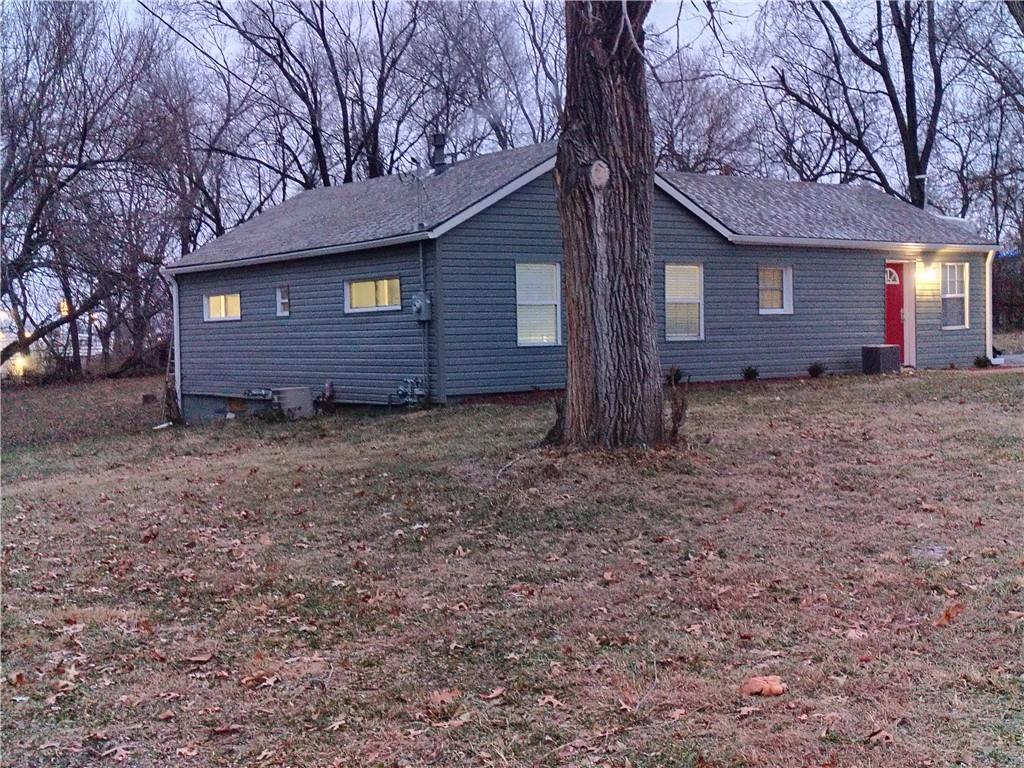 701 North Allen Road Independence, MO 64050 - Photo 5 of 26