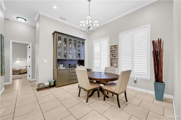 $4,250 | 5706 North 3rd Lane, McAllen, TX 78504