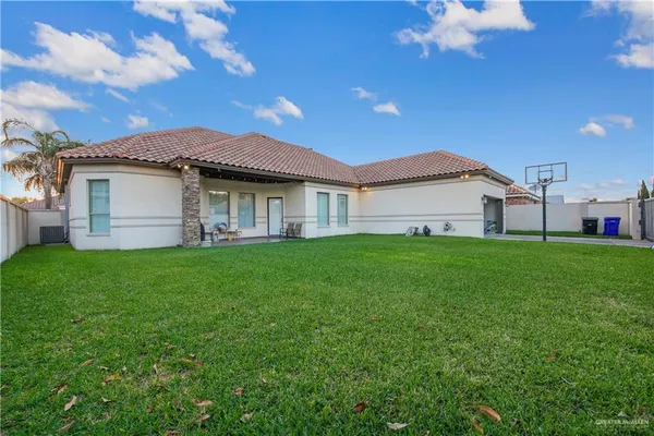 $4,250 | 5706 North 3rd Lane, McAllen, TX 78504