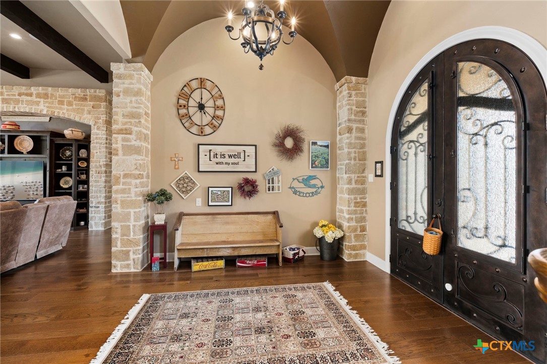 1039 Bluewater Place Spring Branch, TX 78070 - Photo 6 of 48 a living room with furniture and wooden floor