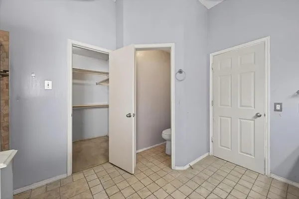 $1,925 | 920 Danforth Place, Arlington, TX 76017