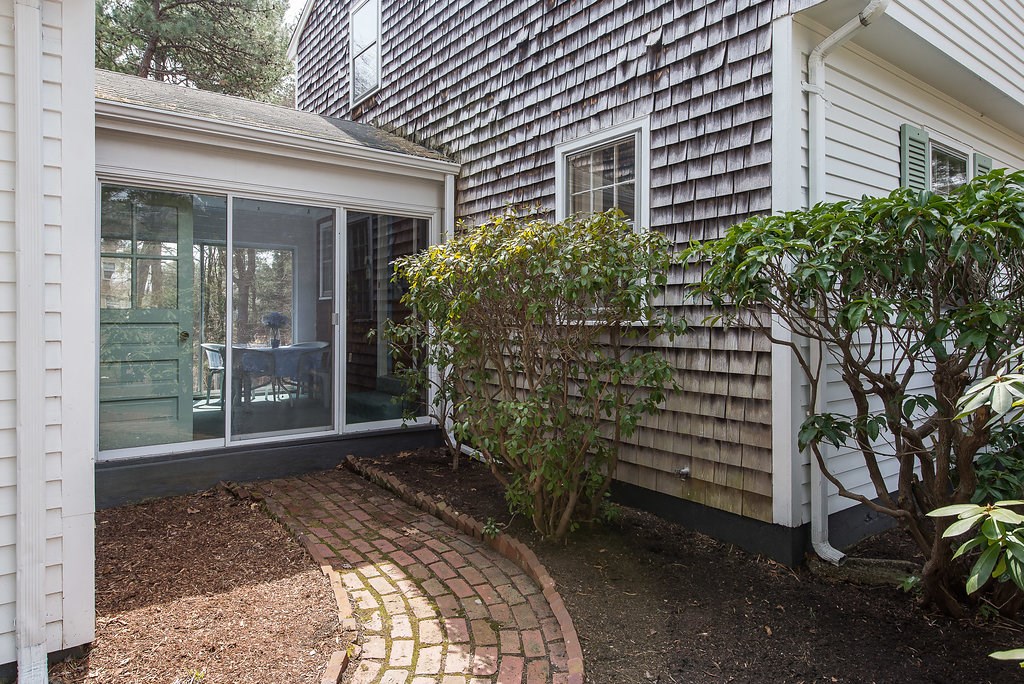 7 Musket Road Attleboro, MA 02703 - Photo 4 of 34