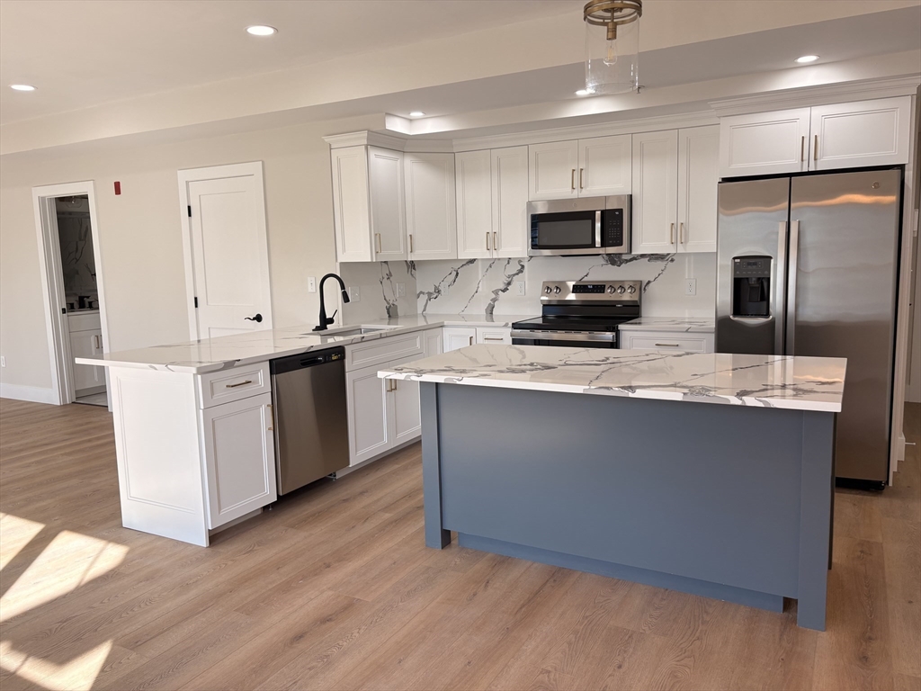 441 Washington Street, Unit 203 Dedham, MA 02026 - Photo 6 of 22