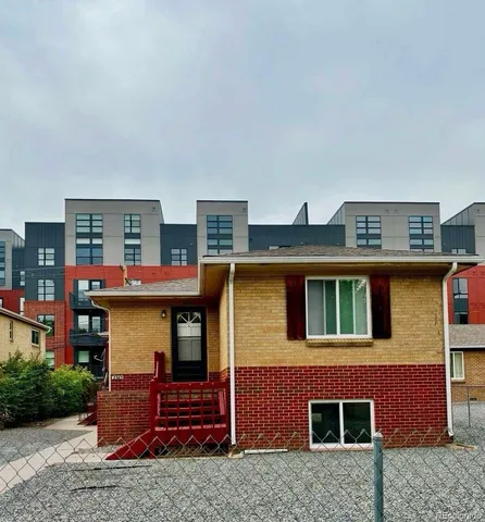 $1,595 | 2361 South Race Street, Denver, CO 80210