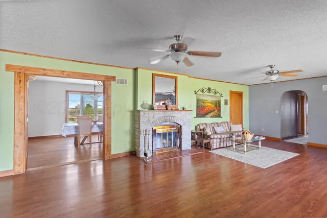 $390,000 | 14210 Farm To Market Road 1261, Spearman, TX 79081