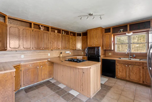 $390,000 | 14210 Farm To Market Road 1261, Spearman, TX 79081