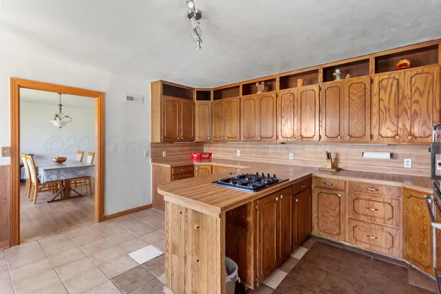 $390,000 | 14210 Farm To Market Road 1261, Spearman, TX 79081