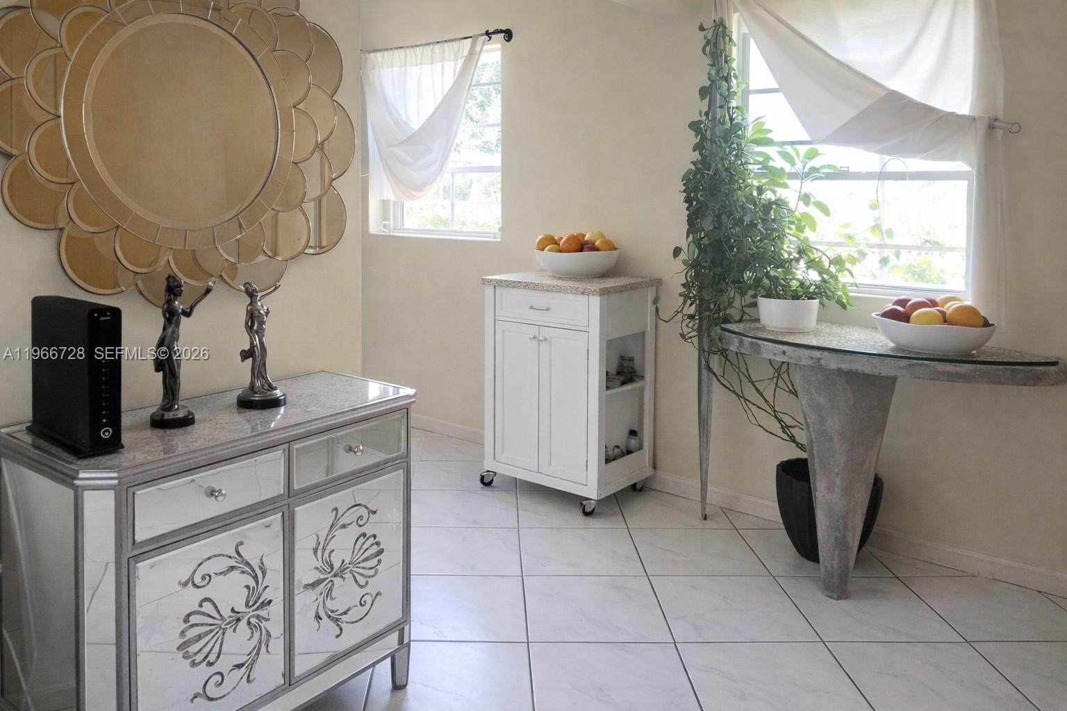 354 Mansfield I, Unit 354 Boca Raton, FL 33434 - Photo 4 of 16