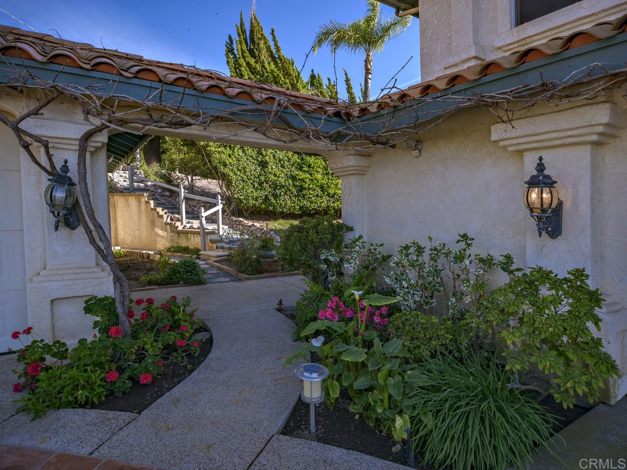 1544 Sleeping Indian Road Fallbrook, CA 92028 - Photo 21 of 25