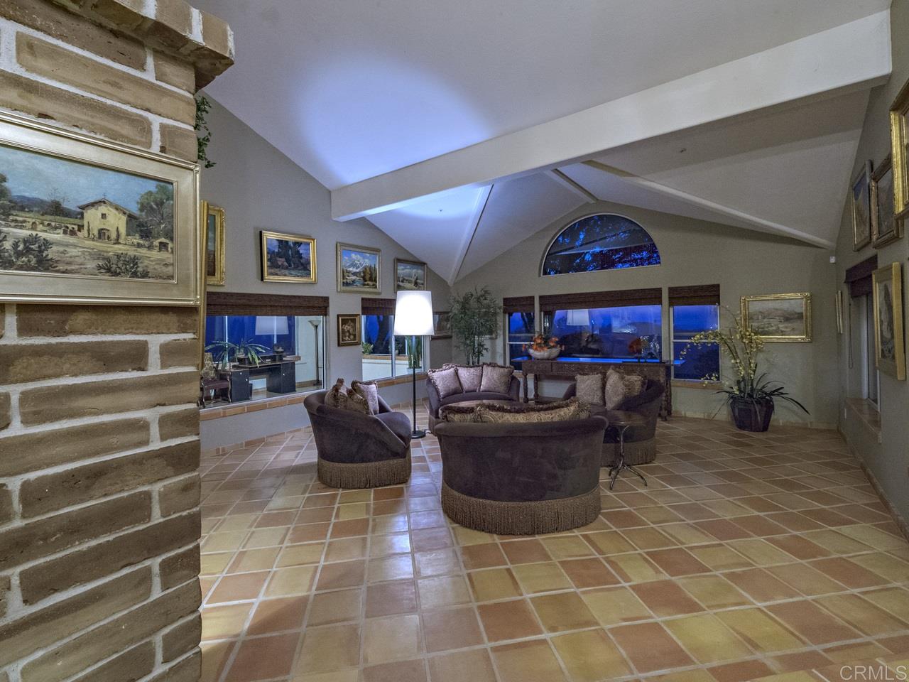 1544 Sleeping Indian Road Fallbrook, CA 92028 - Photo 9 of 25