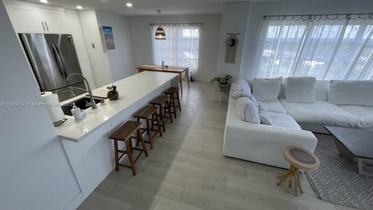 10777 West Sample Road, Unit 807 Coral Springs, FL 33065 - Photo 5 of 17 Gallery Image 5