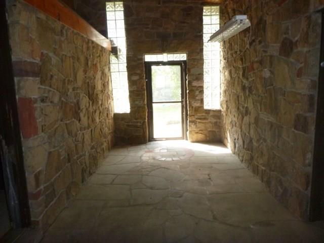 30 Meddings Road Canonsburg, PA 15317 - Photo 4 of 22 Gallery Image 4