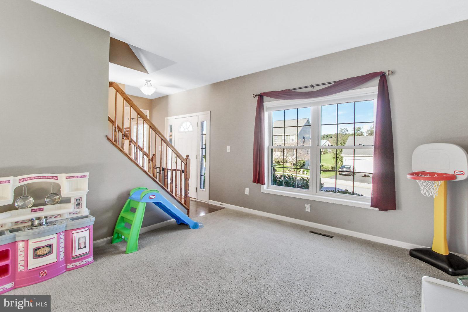 1230 Saddleback Road York, PA 17408 - Photo 3 of 26 Gallery Image 3