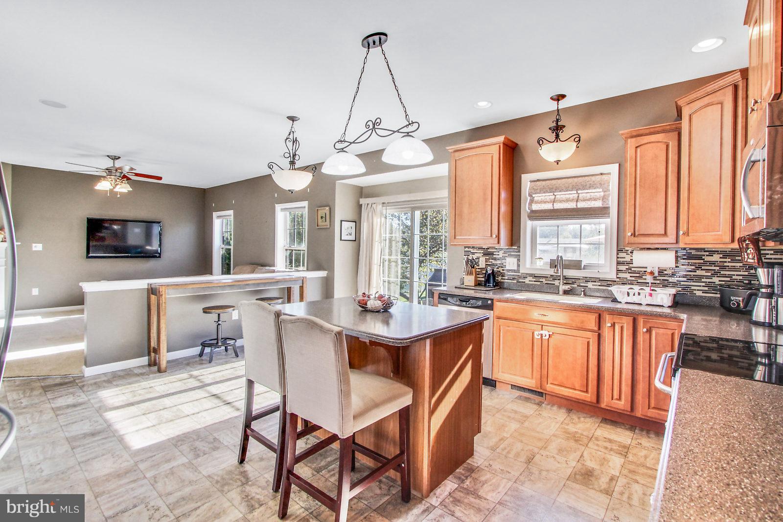 1230 Saddleback Road York, PA 17408 - Photo 6 of 26 Gallery Image 6