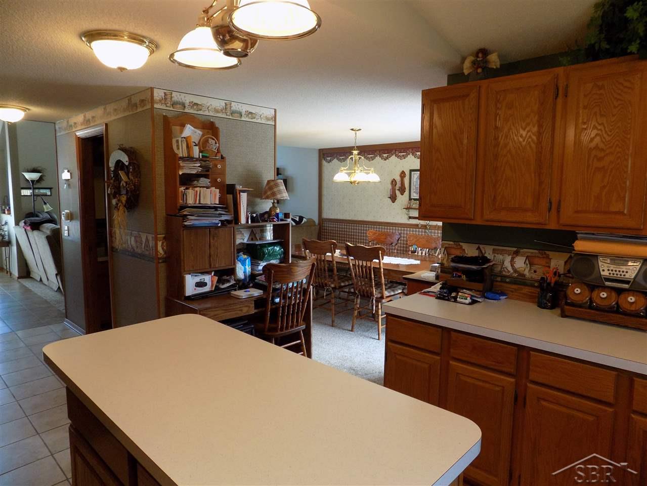 1217 West Vassar Road Reese, MI 48757 - Photo 11 of 34 31387498-11.JPG